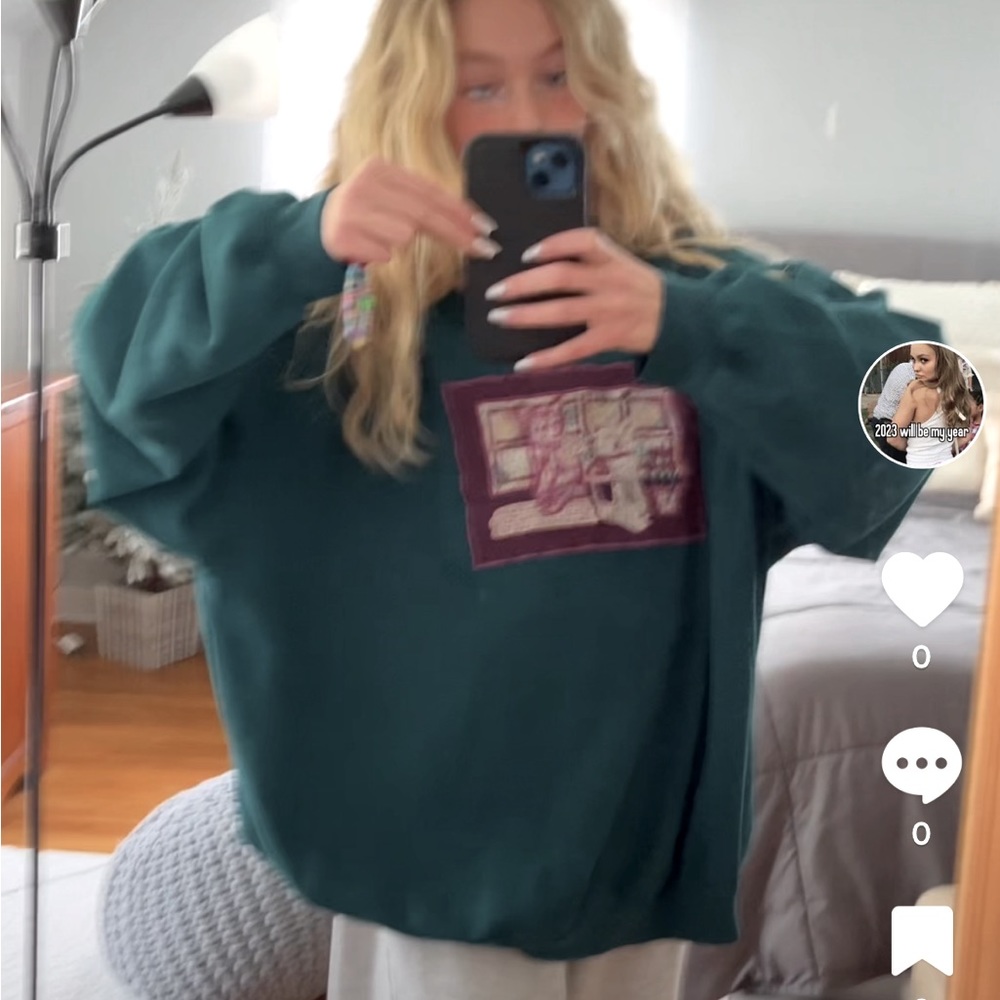 Cat sweater
